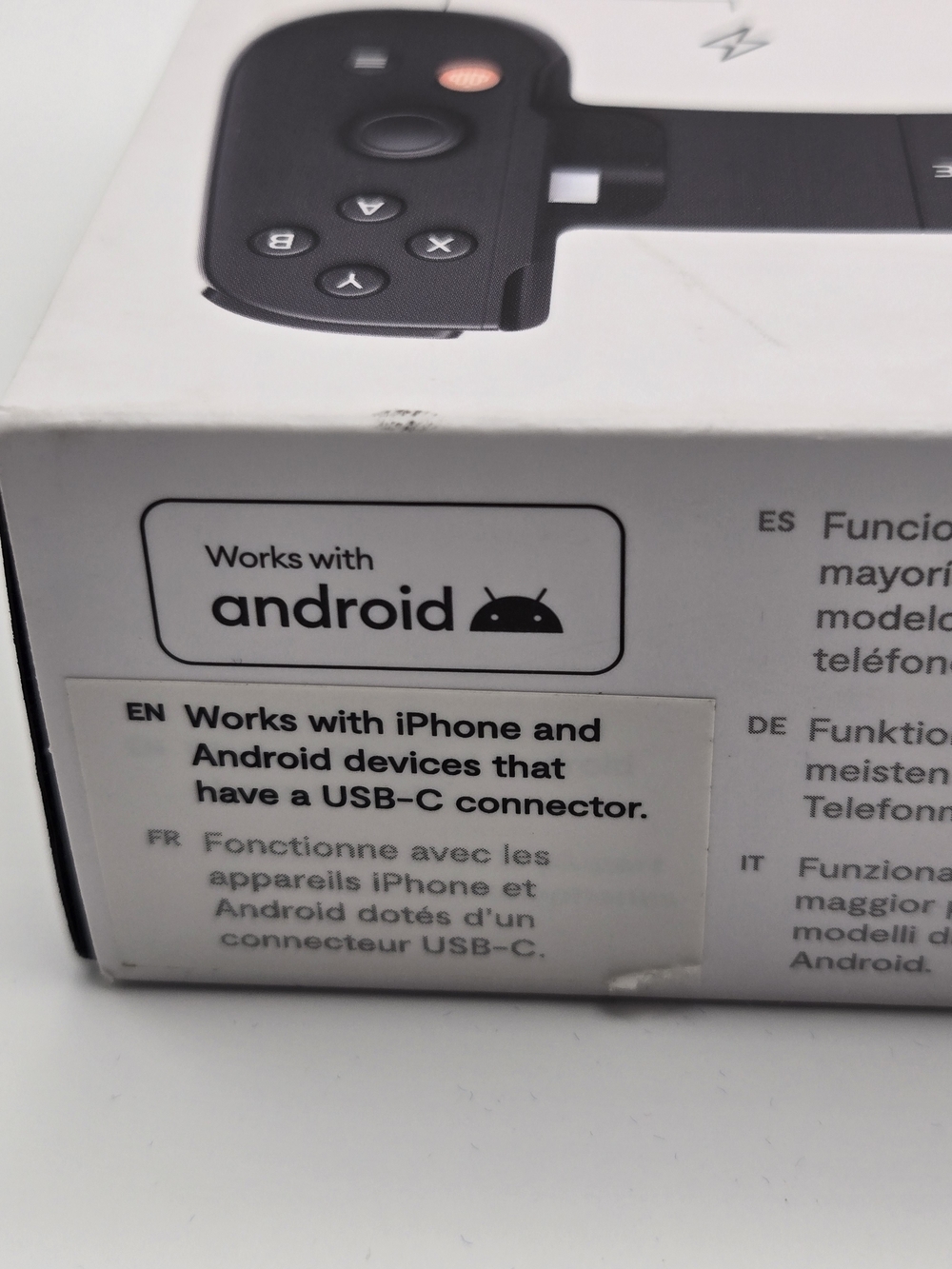 Backbone One Mobile Gaming Controller for Android and iPhone - Picture 5 of 7